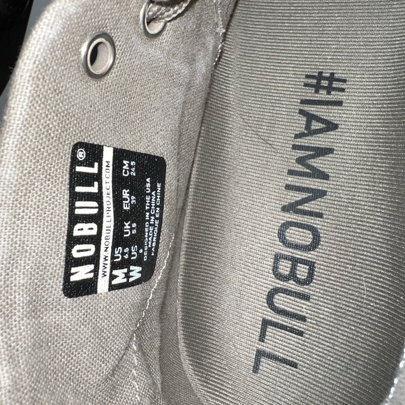 NoBull Mid Canvas Trainer - Women’s Size 8 - Picture 4 of 5